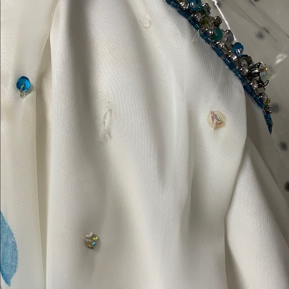 Prom dress - Picture 3 of 7